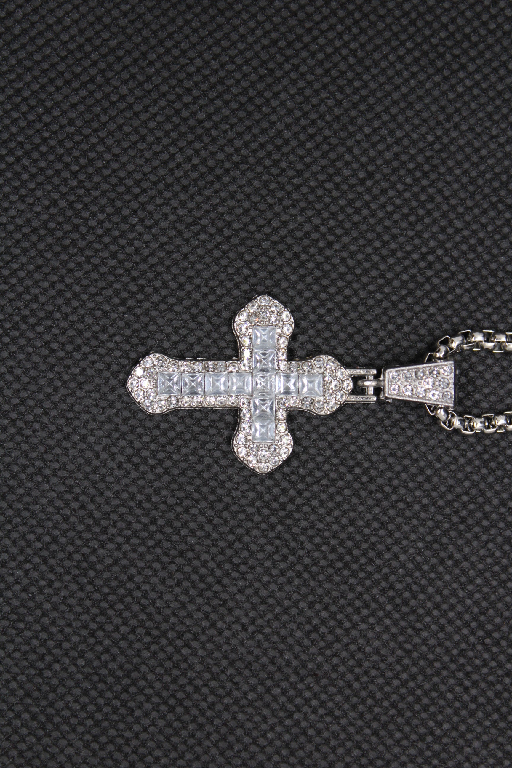 silver-white pendant