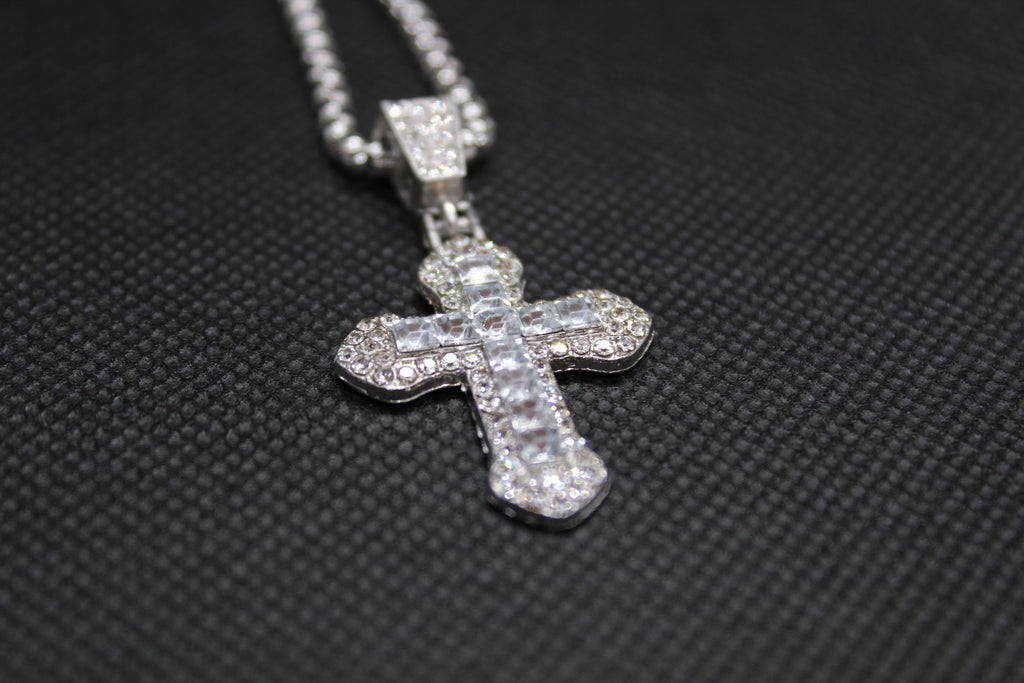 silver-white pendant
