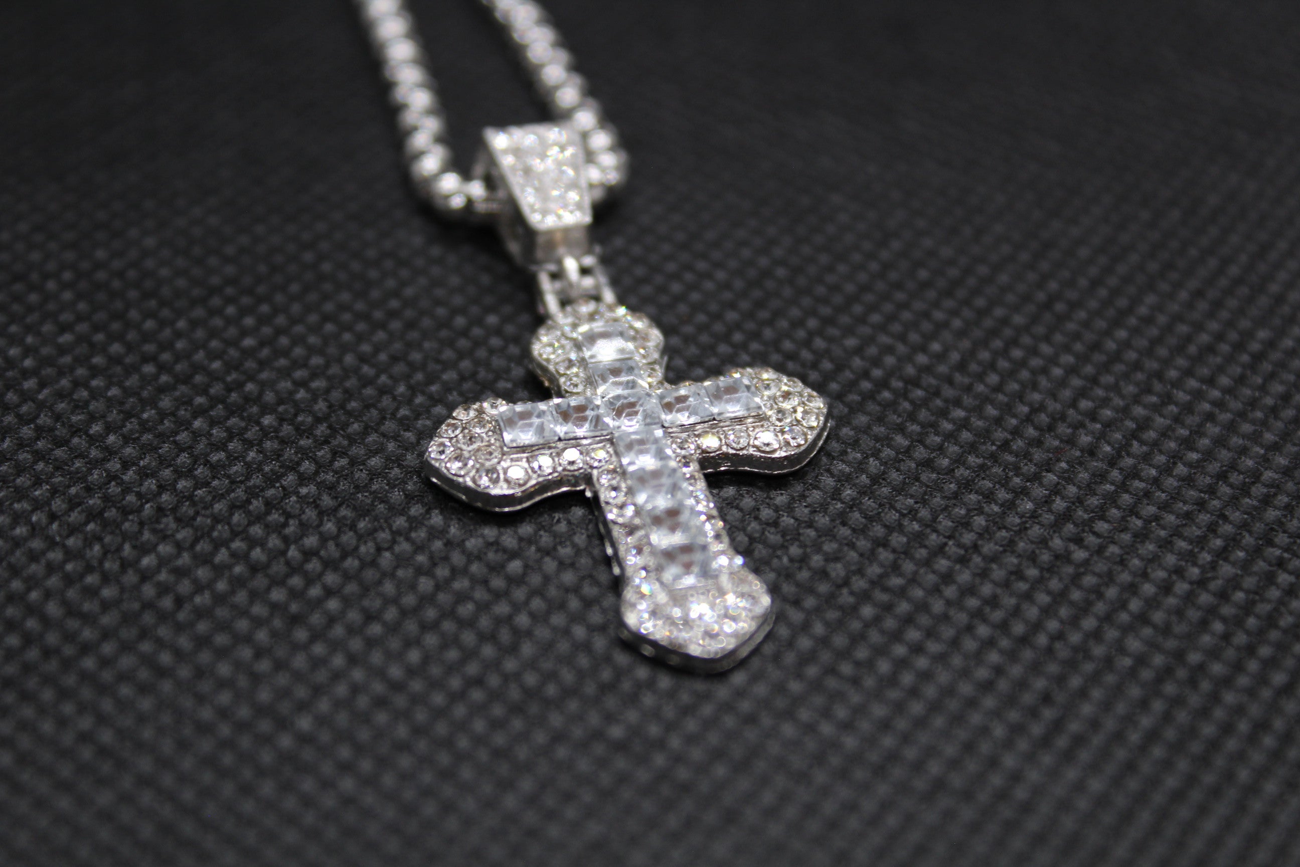 silver-white pendant