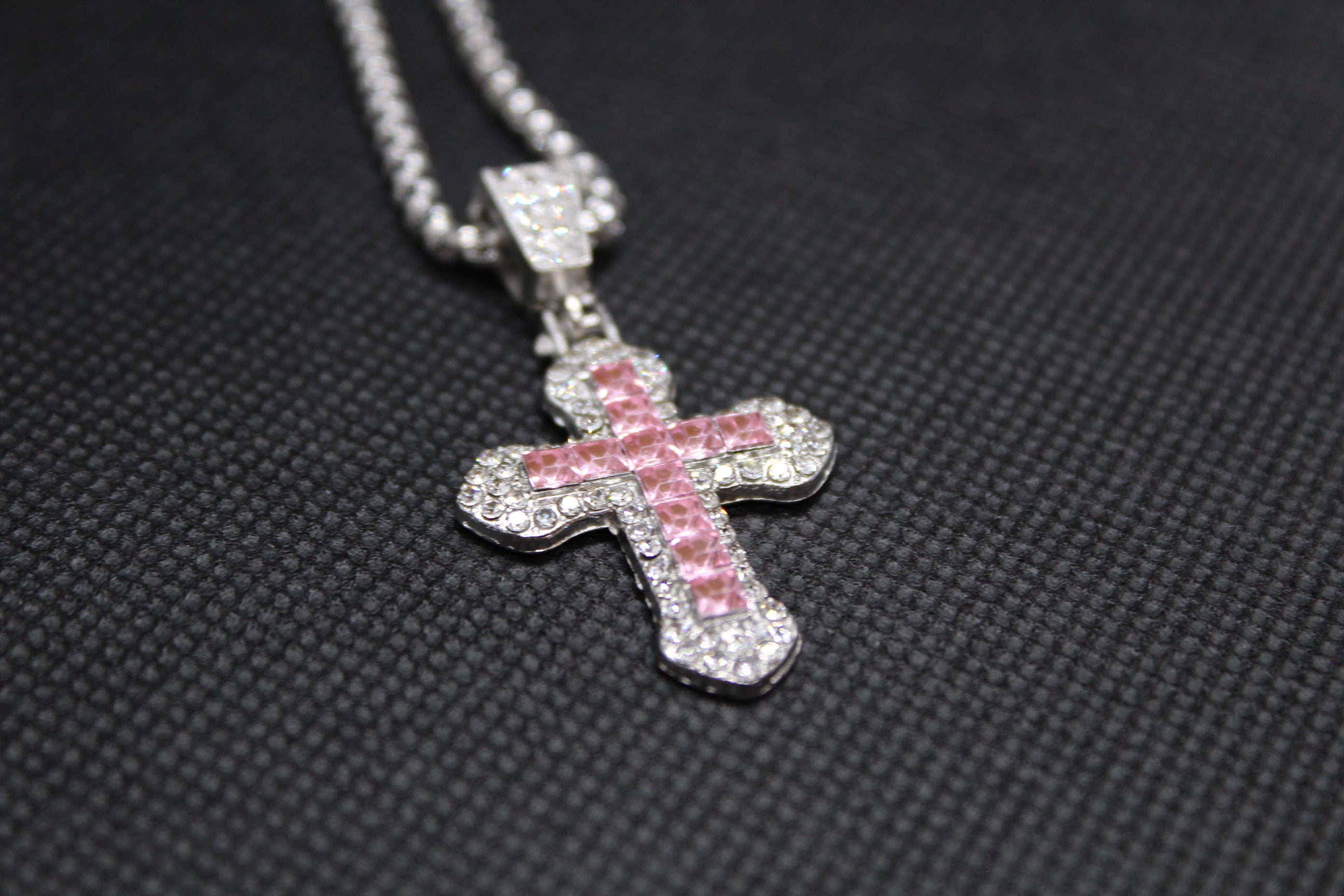silver-pink pendant