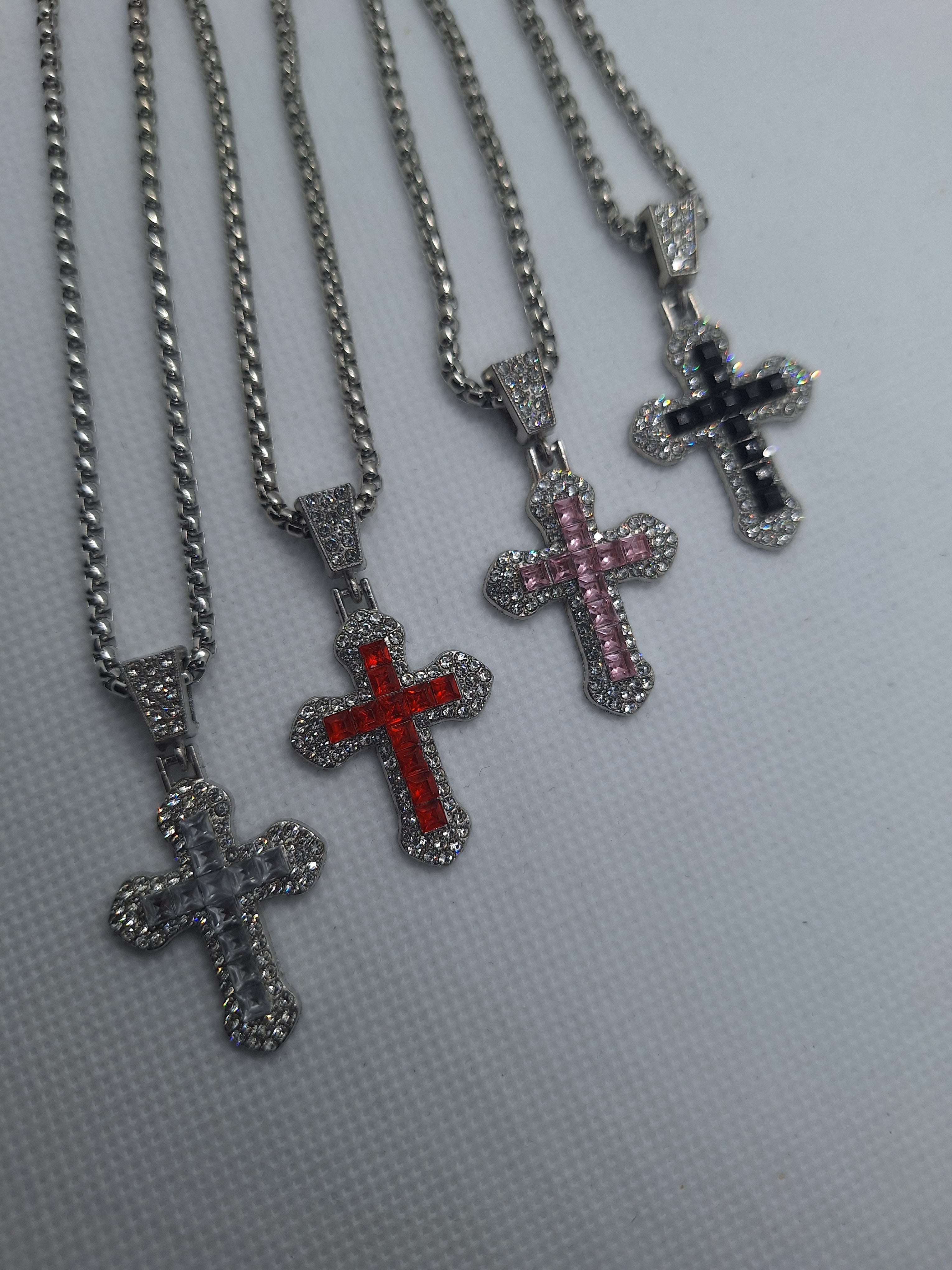 Silver pendant collection